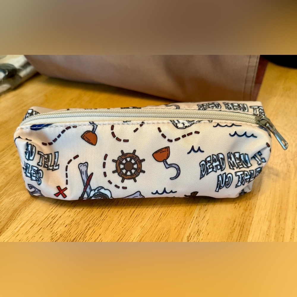 Disney Pirates Adventure Pouch